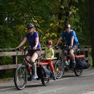 Another colorful fall weekend to get out on bikes with the family and make some autumn memories.