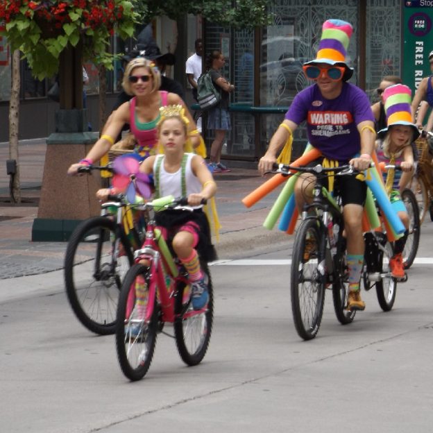 Here are some bike friendly Halloween costumes to consider.