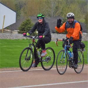 Dress accordingly as rain in the upper Midwest continues intermittently come down throughout the day and evening.