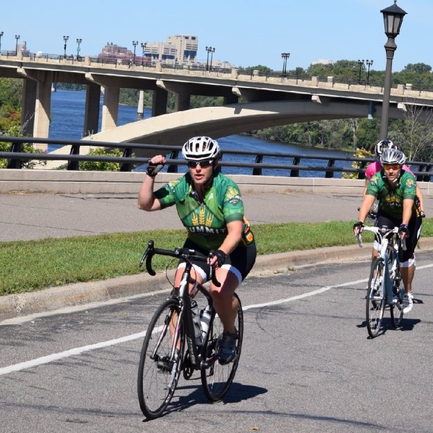 Chasing for beer on the Mississippi River Trail