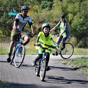 Family fun riding the Red Jacket Trail into Mankato.