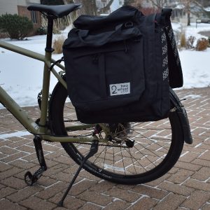 The Classic Garment Pannier is a practical bag for all your gear.