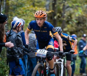 Calvin Sandberg, Prior Lake, Varsity Boys leads the hill climb | Whitetail Ridge 2018 | Photo Credit: tmbimages.com