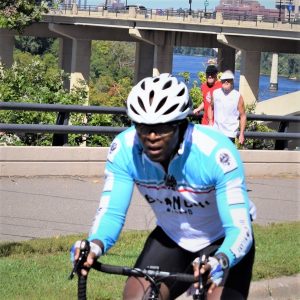 Here in this bike pic, digging through our summer archives, we captured this biker dude pedaling along the East River Road or Mississippi River Trail on the Saint Paul Bicycle Classic course this fall.