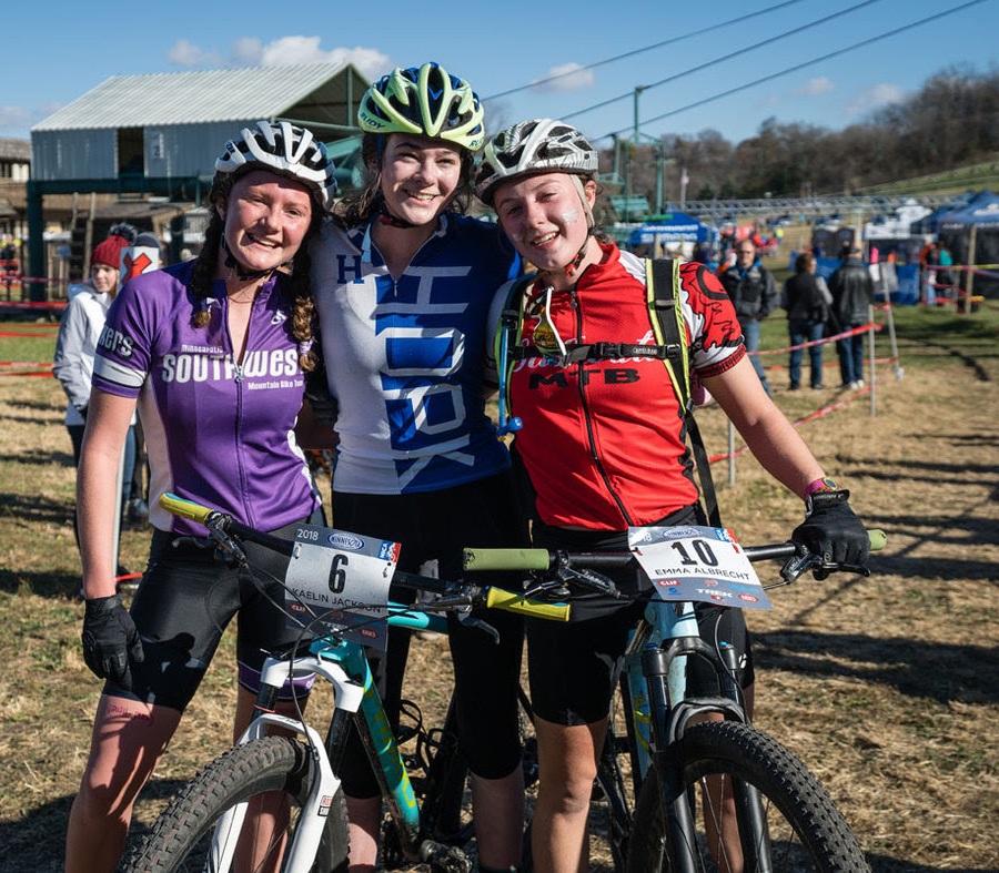 Varsity Riders from SW Mpls, Hopkins and Stillwater at the finish line | Mt. Kato 2018 | Photo Credit: tmbimages.com